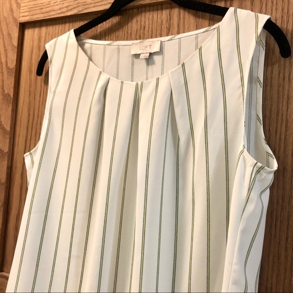 LOFT Outlet Pleated Neck Shell - Picture 5 of 10